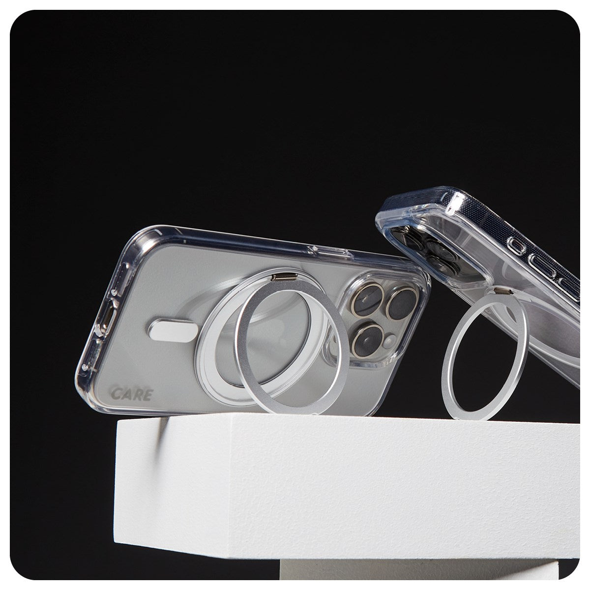 CARE by PanzerGlass® Feature Case Transparent m. Silber Kickstand & MagSafe iPhone 16