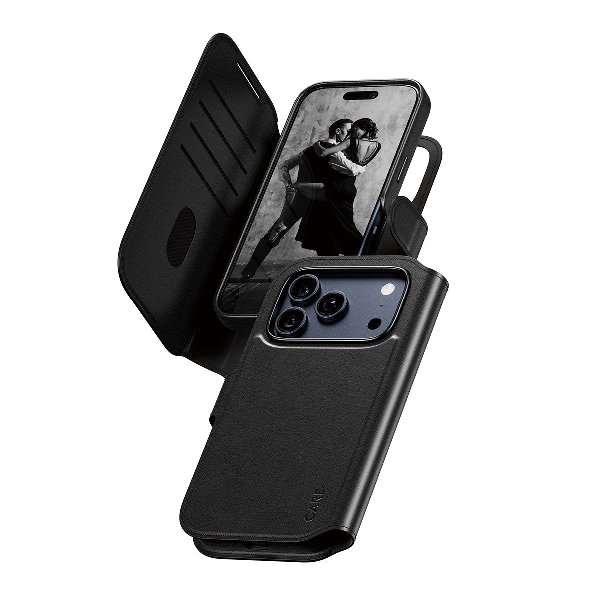 CARE by PanzerGlass® Feature Case Tango Two-in-One Wallet m. MagSafe iPhone 17 Pro