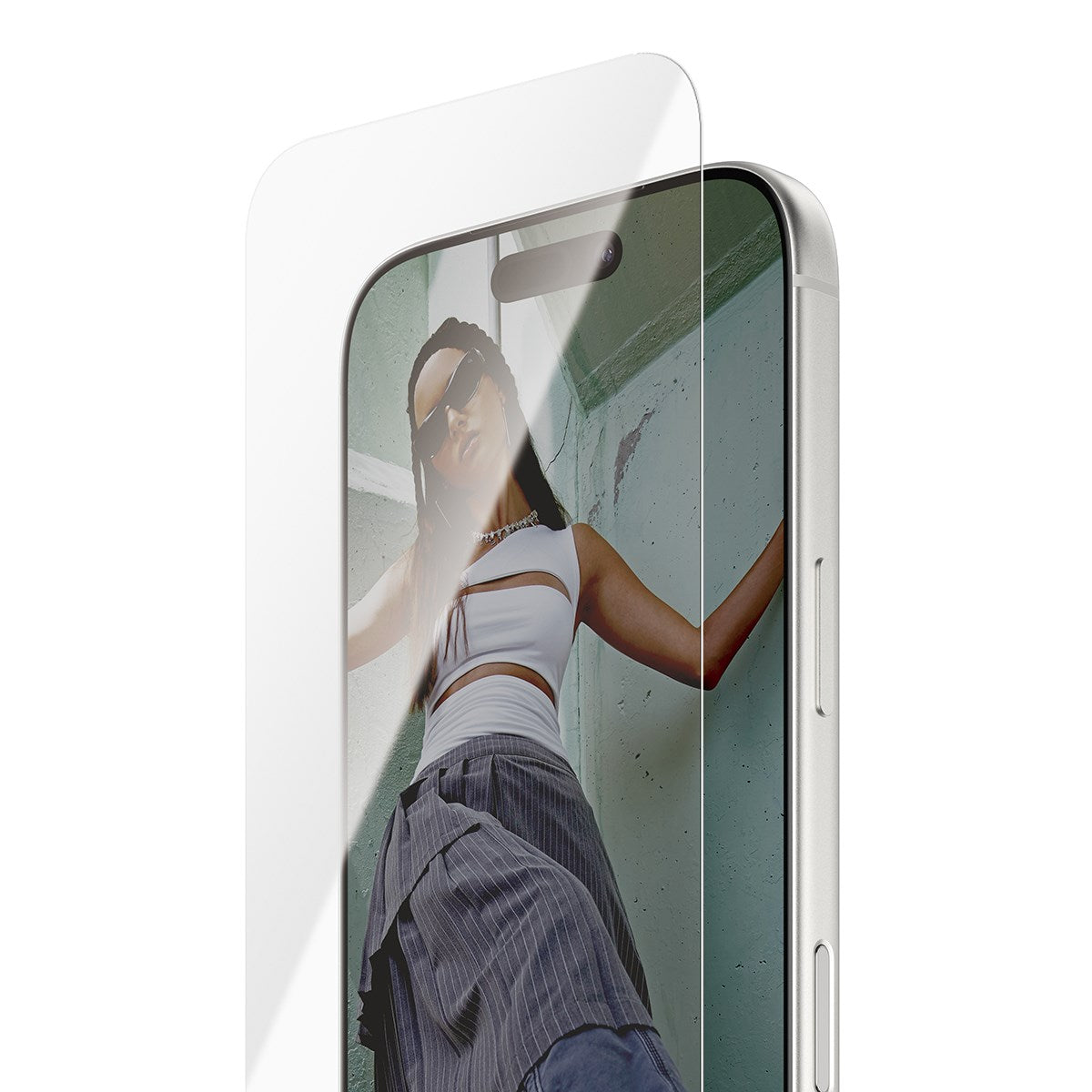 SAFE. by PanzerGlass® Displayschutz iPhone 17 Pro | Ultra-Wide Fit m. EasyAligner